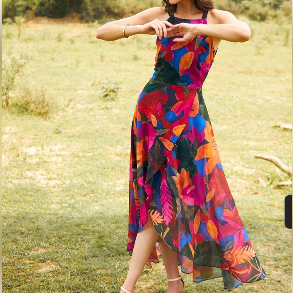 Chic Red and Blue Asymmetrical Halter Sundress